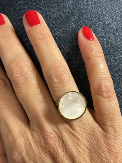 Bague Nacrée Ronde – Image 2
