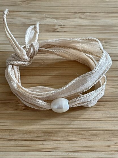Bracelet Ruban Perle d'Eau Douce – Image 5