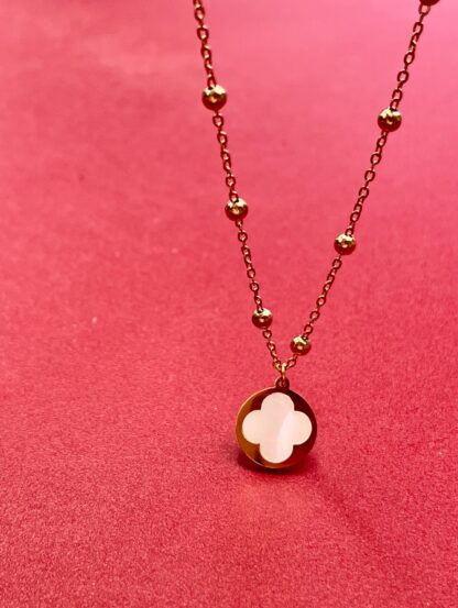 Collier Médaillon Trèfle nacré – Image 2