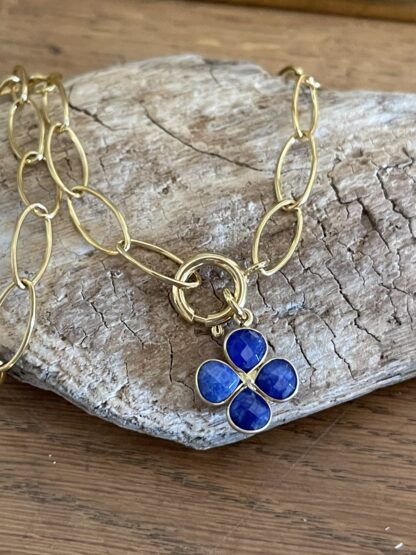 Collier Fleur en perles fines – Image 3