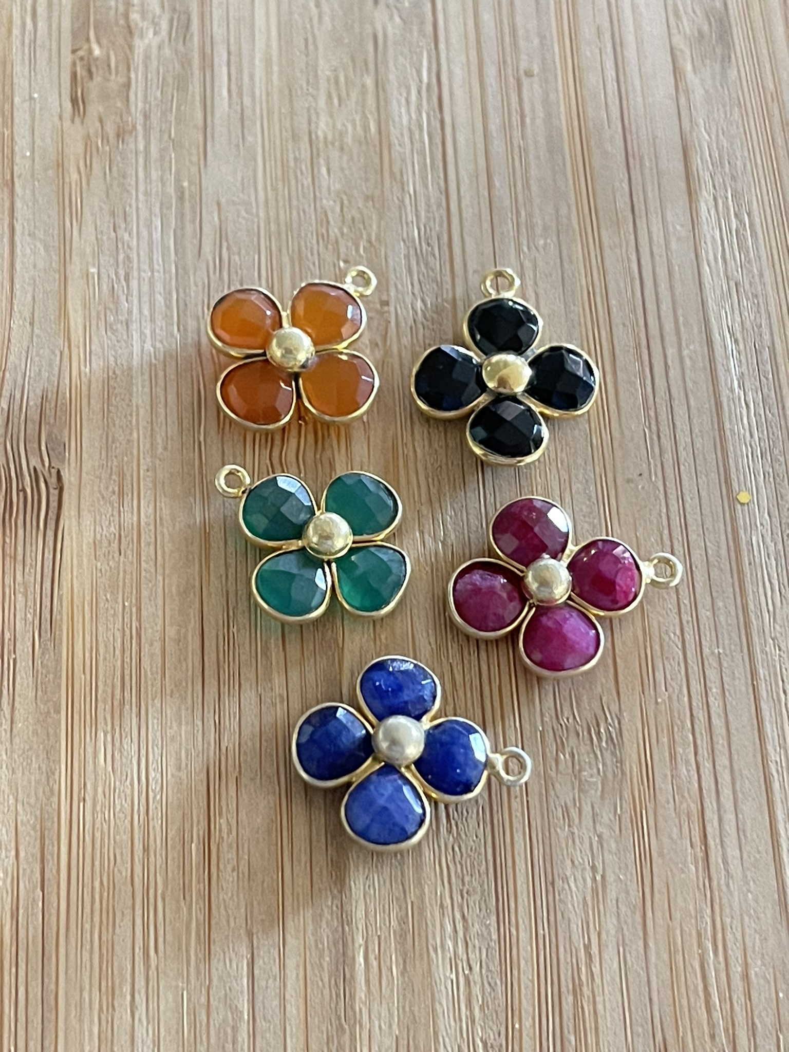 Collier Fleur en perles fines – Image 4